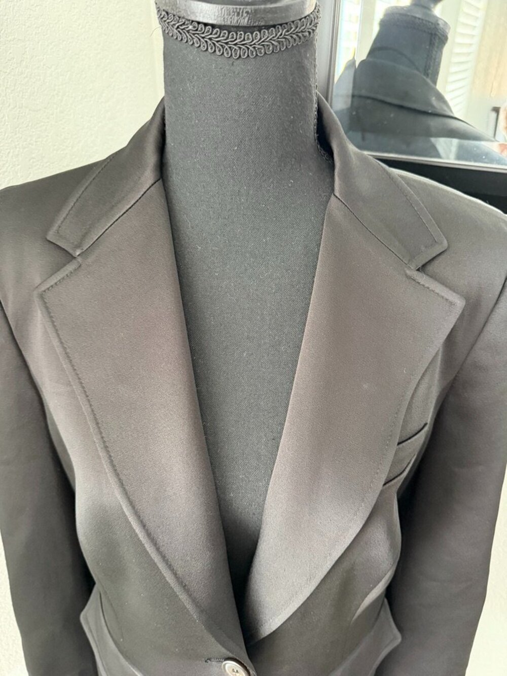 Vintage MICHAEL KORS Wool 2 Piece Skirt Suit Black Sz 12 - Picture 4 of 16